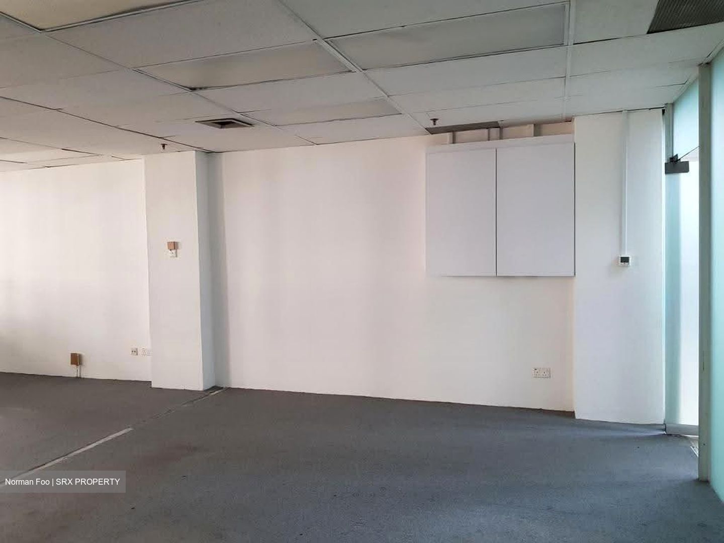 North Bridge Centre (D7), Office #608994401